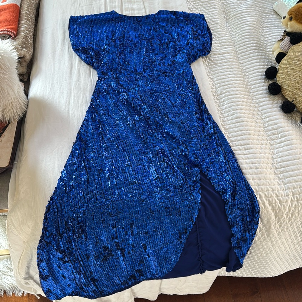 ASOS design sequin blue maxi dress in size US8